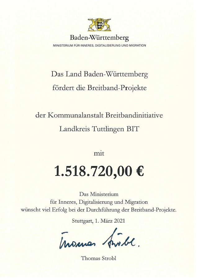 Minister Strobl übergibt der BIT digital zwei Zuwendungsbescheide für den Backbone-Ausbau im Landkreis Tuttlingen über insgesamt 1.518.720,00 EUR